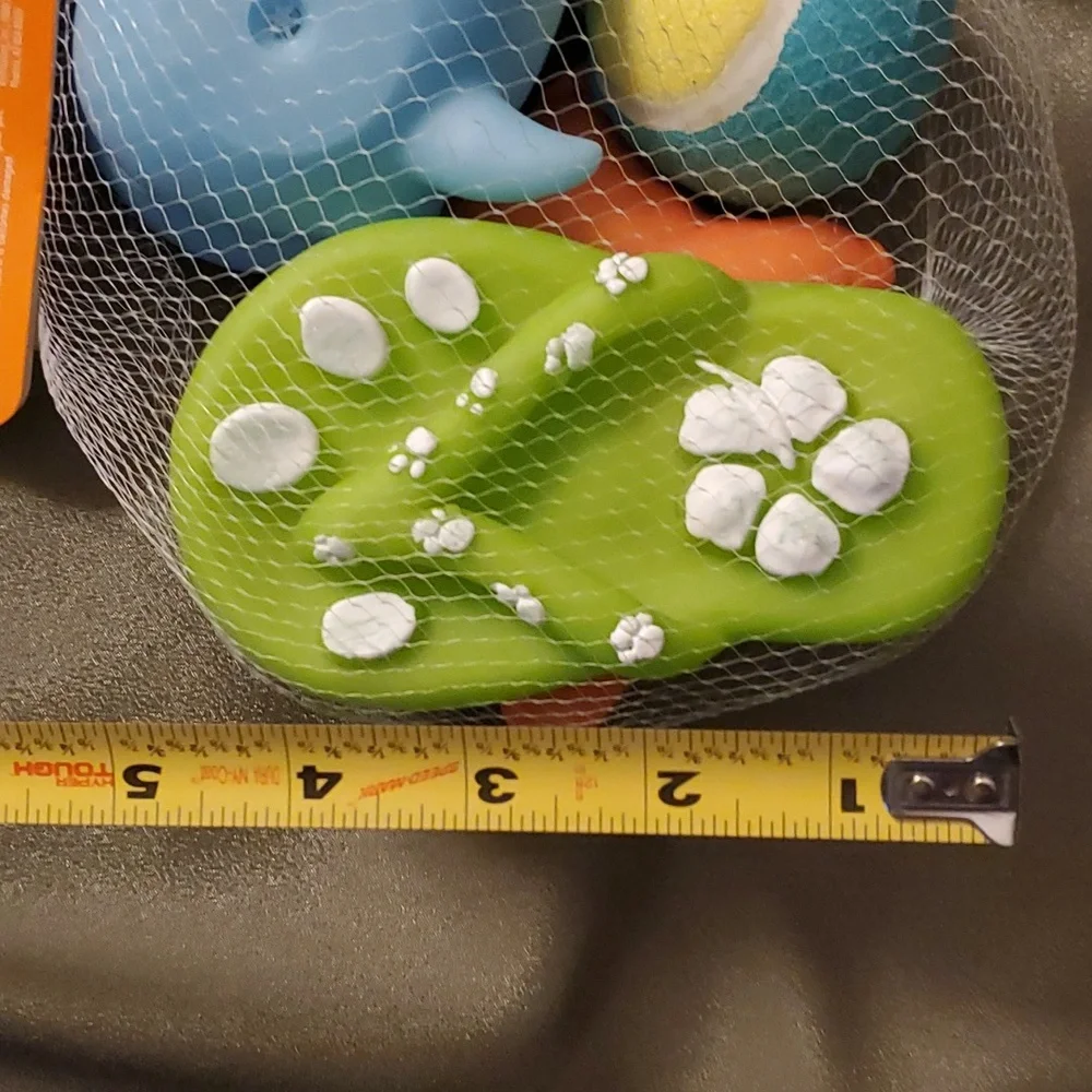 Dog‎ Toys